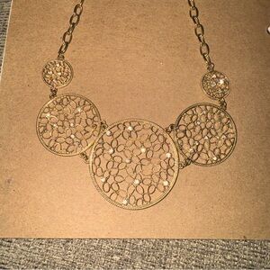 Gold plates filigree disc necklace with crystals!